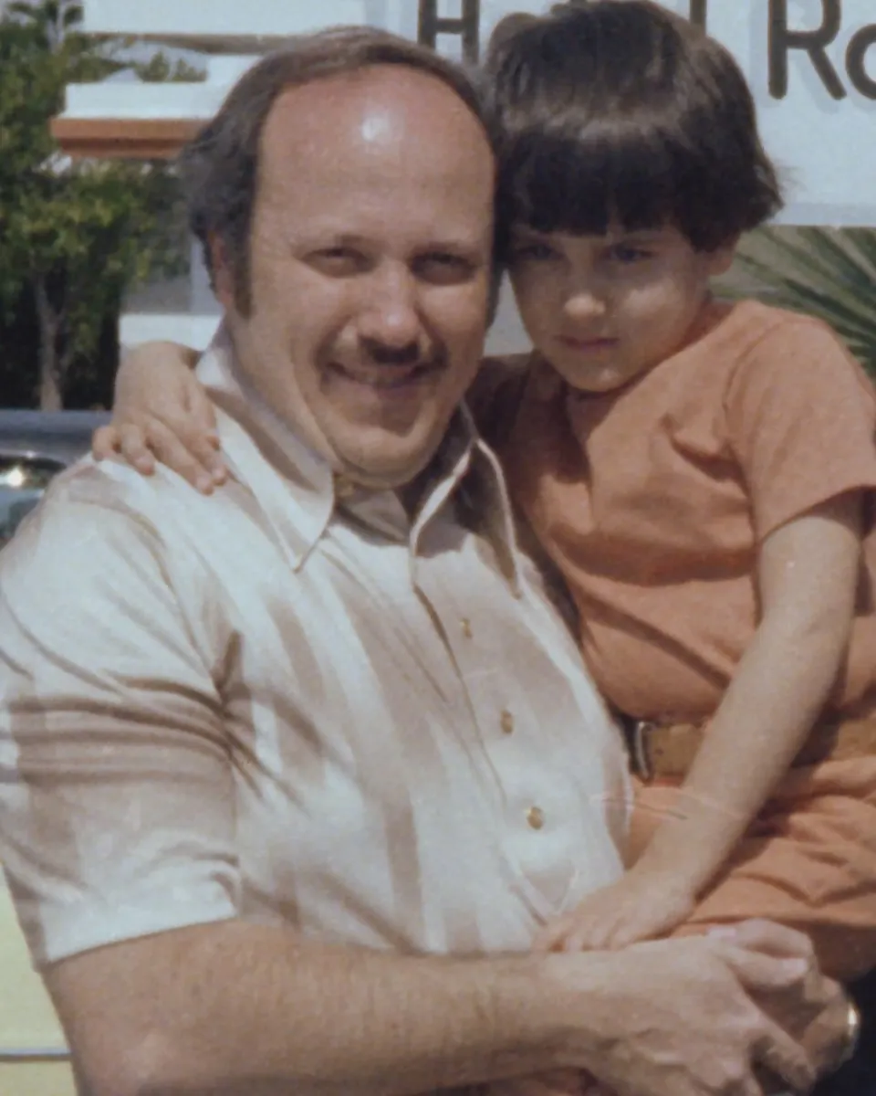 Ron Bianchini Obituary: Kelly Ripa Mourns Albert Bianchini's Father Death On Live TV
